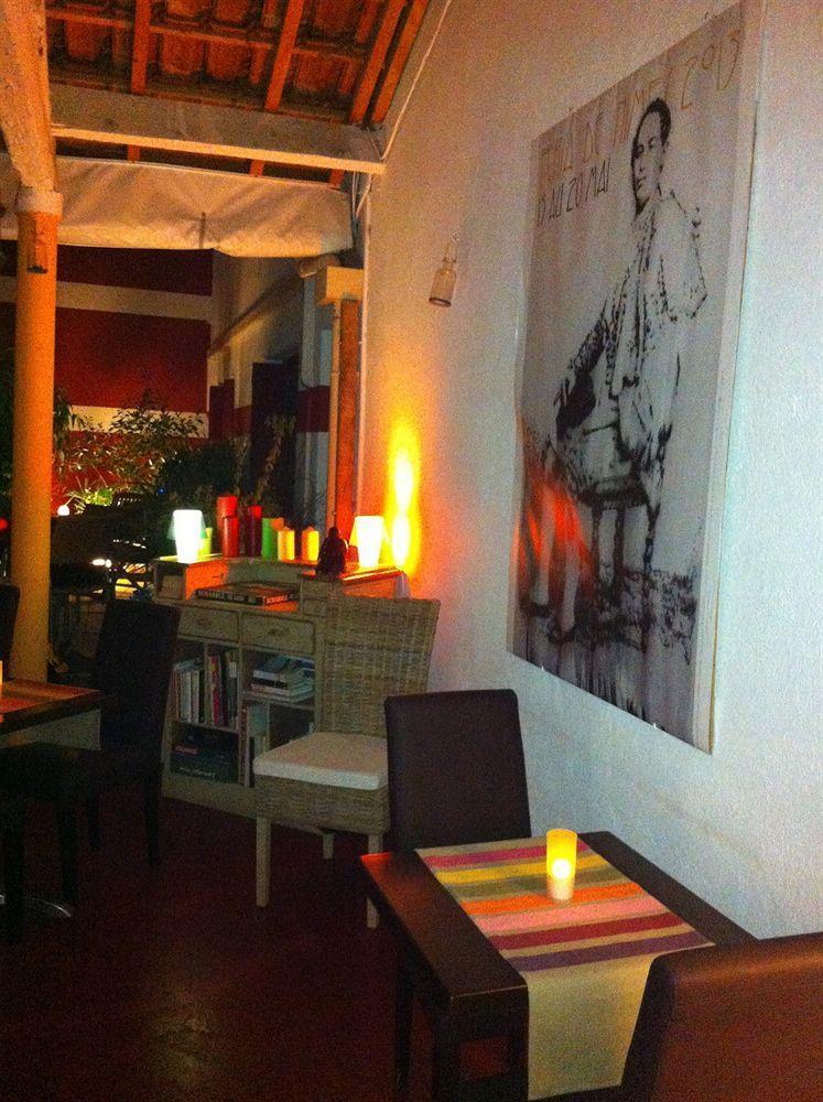 Hotel Cote Patio Nîmes Eksteriør bilde